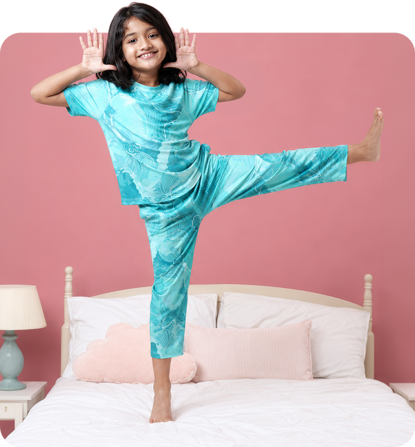 Girls Raglan Sleeve Set